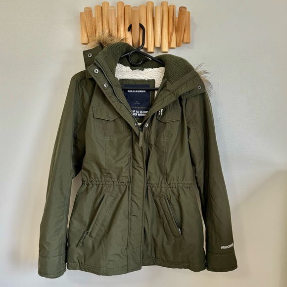 ABERCROMBIE OLIVE JACKET - Picture 1 of 6
